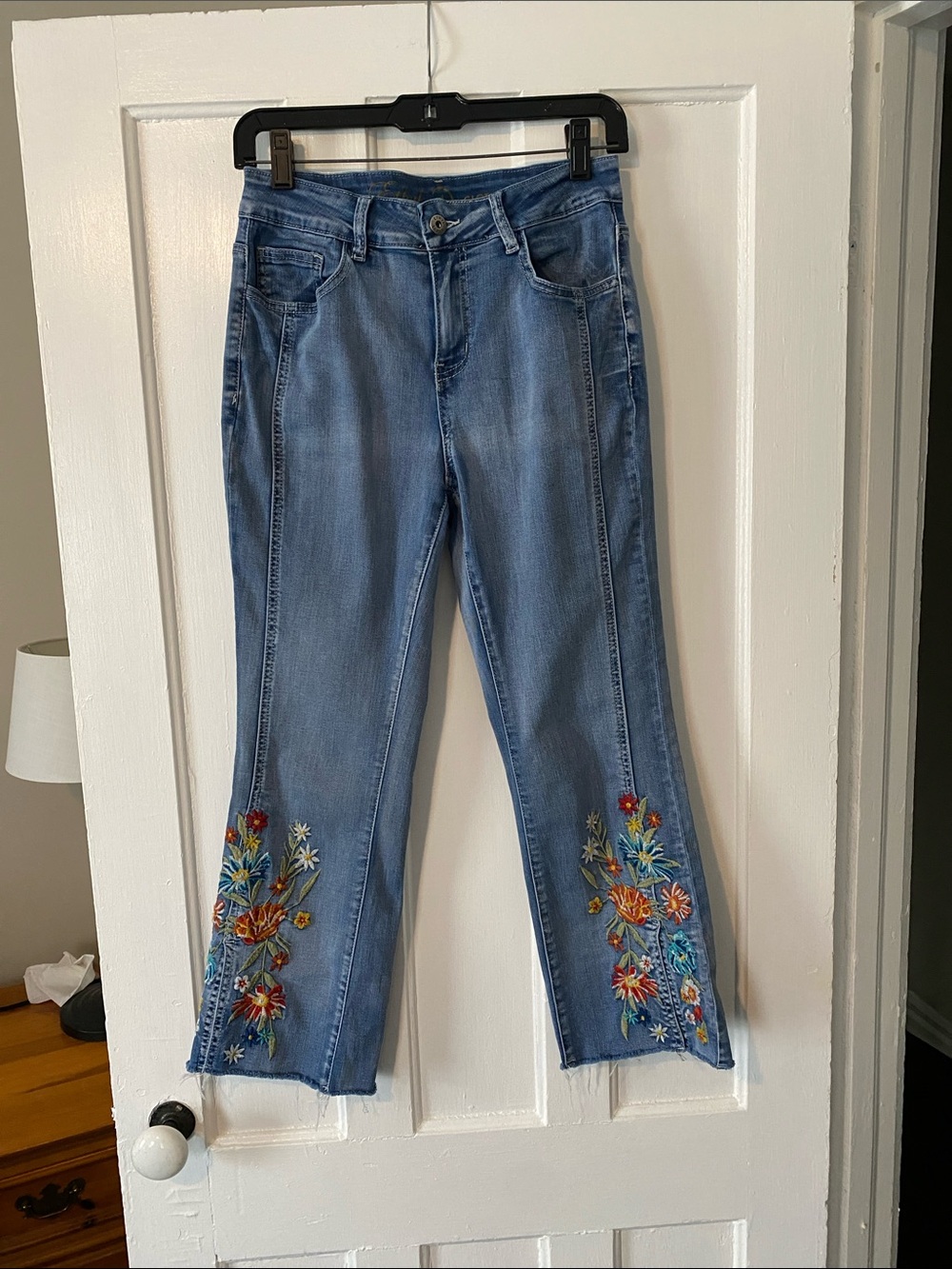 Embroidered Ethyl Crop Jeans